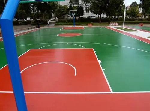 济南球场地面翻新,裂缝修重要性